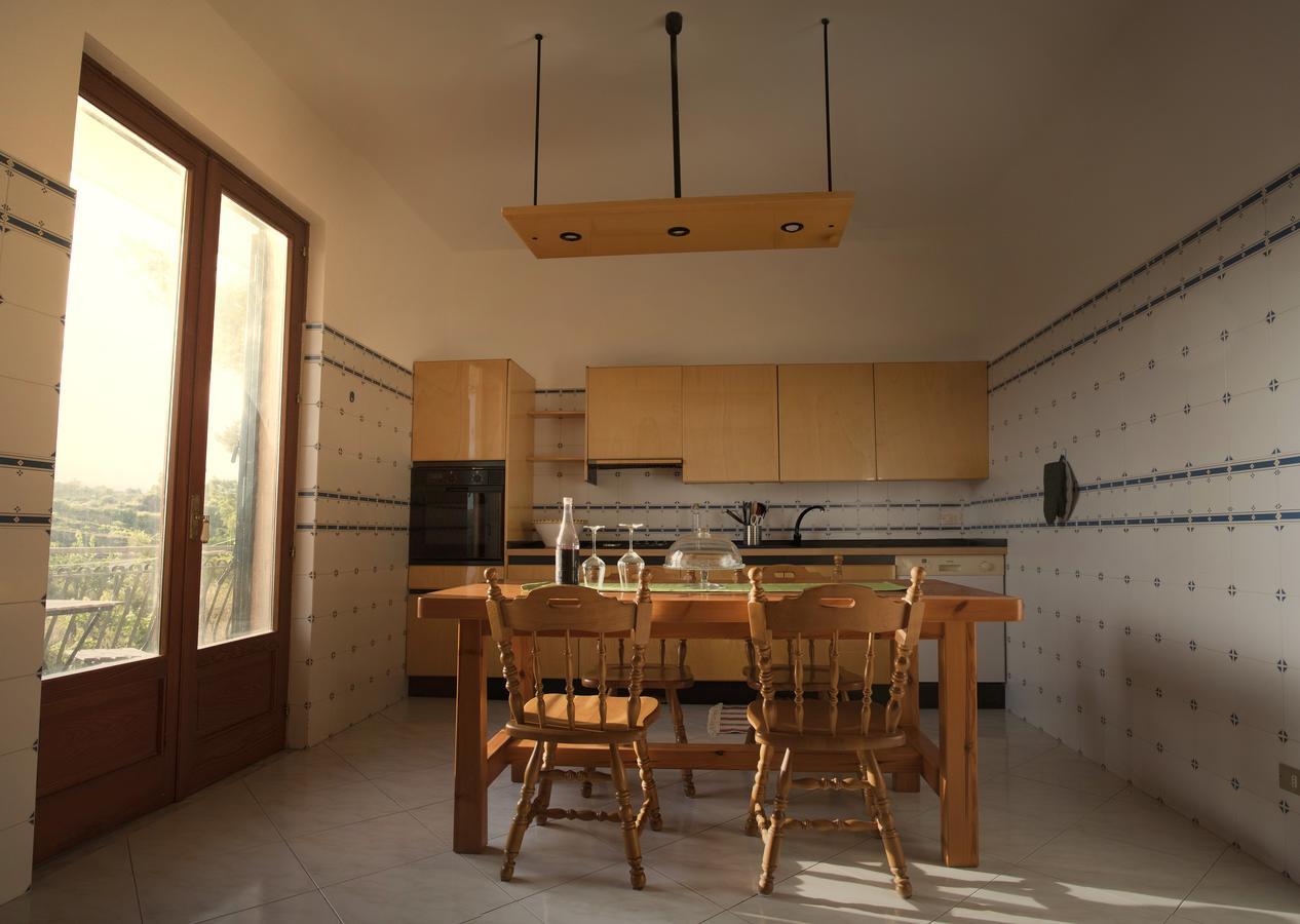 Villa Fraele 阿奇雷亚莱 外观 照片