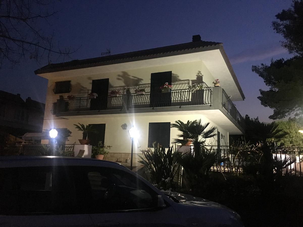 Villa Fraele 阿奇雷亚莱 外观 照片